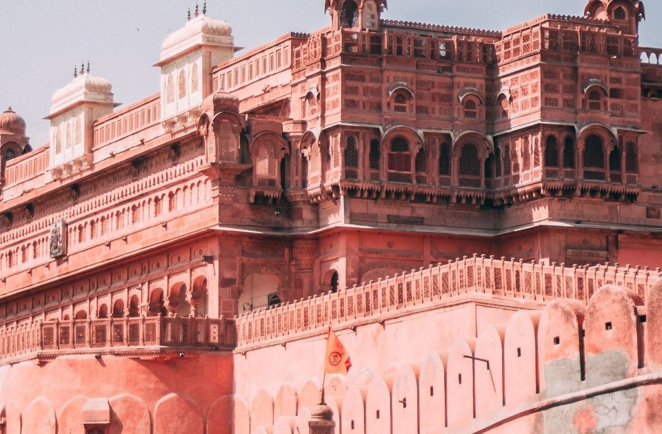 Discover the Red City with Bikaner Tours and Taxi Services