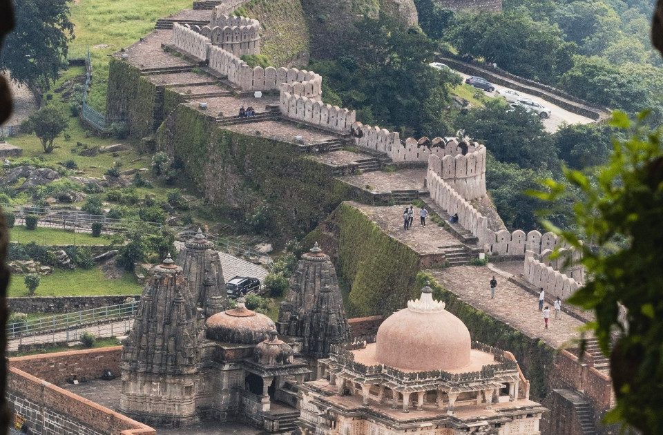 Discover Rajasthan Forts with Kumbhalgarh Tours and Taxi Services